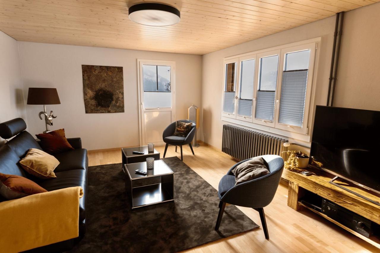 Chalet Egglen "Typical Swiss House, Best Views, Private Jacuzzi" Sigriswil Dış mekan fotoğraf