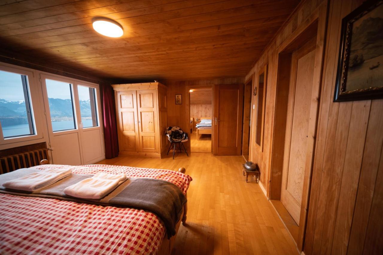 Chalet Egglen "Typical Swiss House, Best Views, Private Jacuzzi" Sigriswil Dış mekan fotoğraf