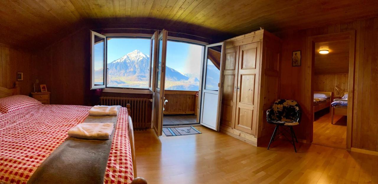 Chalet Egglen "Typical Swiss House, Best Views, Private Jacuzzi" Sigriswil Dış mekan fotoğraf