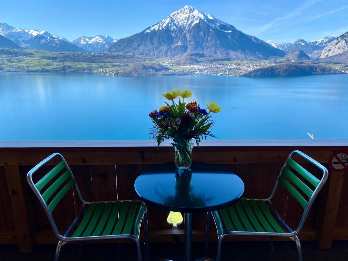 Chalet Egglen "Typical Swiss House, Best Views, Private Jacuzzi" Sigriswil Dış mekan fotoğraf